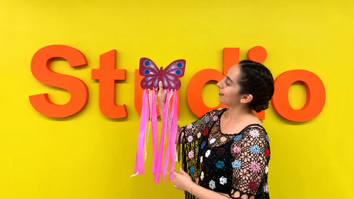 Drop-In Art Making: Mariposas