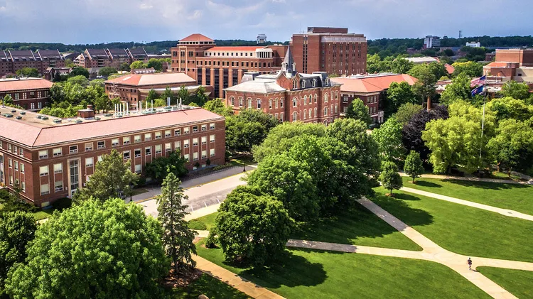 Take the Next Step with Daniels School Graduate Programs